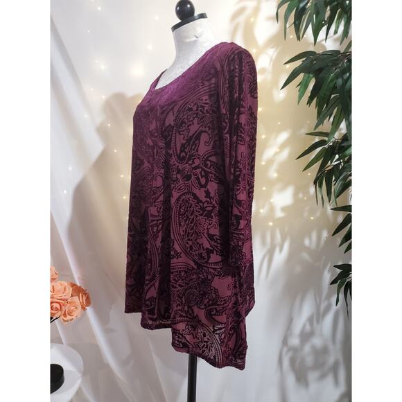 Avenue Velvet Burnout Cutout Asymmetrical 3/4 Sleeve Top Size 14/16 Whimsigoth - Picture 4 of 11